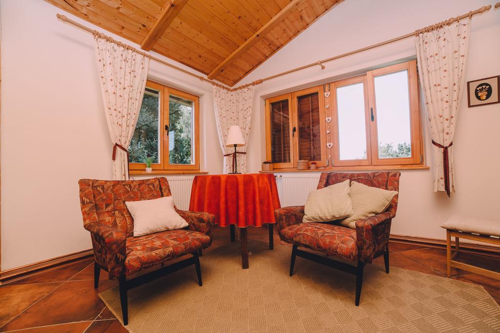 Holiday Home Castanea Praporcan Exterior photo
