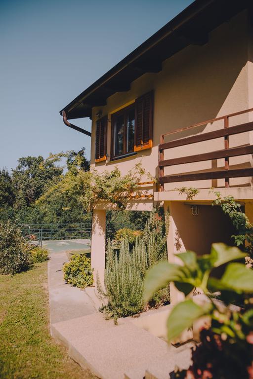 Holiday Home Castanea Praporcan Exterior photo